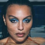 Vogue First! Fara Homidi Face Compact