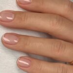 Bored With The French Manicure? Try The Micro-French, An Edgy Alternative