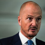 Standard Chartered finance chief leaves for Apollo