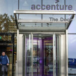 Accenture combats AI refuseniks by linking promotions to log-ins