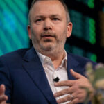 Hedge fund Saba offers to buy stakes in Blue Owl funds at steep discount