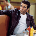Henry Winkler Had To Fight To Save One Of The Fonz’s Perfect Happy Days Moments