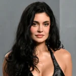 Side Parts Are Back! Here are 11 Ways to Wear Them, According to the Pros