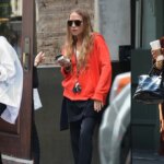 How to Dress Like the Olsen Twins This Spring