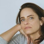 Amanda Peet on Getting Breast Cancer While Losing Her Parents